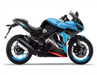Závodní motocykl 400CC velký výtlak